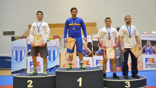 Ionuț Moise a devenit campion pentru a treia oară consecutiv, învându-l în finală pe colegul său de club Ionuț Răduică (foto: Bogdan Grosu)