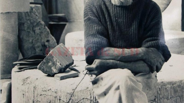 Sculptorul Constantin Brâncuşi, sărbătorit astăzi la nivel naţional
