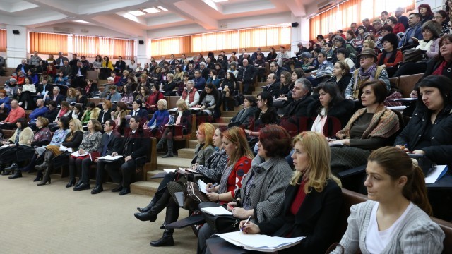Doar unii din directorii unităților școlare au postat pe site-uri deciziile din consiliile de administrație ale unităților școlare