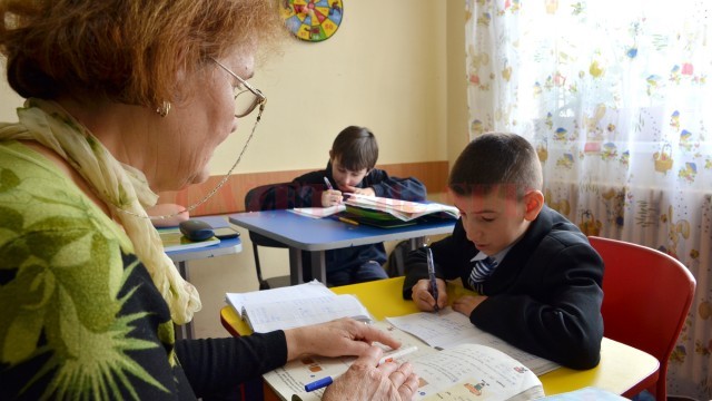 Şapte învăţători din Dolj şi-au prelungit activitatea la catedră (FOTO: Arhiva GdS)