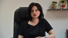 Lavinia Craioveanu a precizat că în cazul școlilor fără nici o medie de promovare la simularea evaluării naționale, directorii și cadrele didactice trebuie să identifice cauzele, dar și soluția pentru remedierea situației (Foto: Claudiu Tudor)