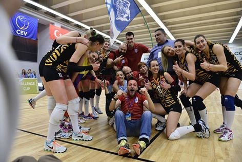 "Tigroaicele" de la CSM Bucureşti se întorc acasă cu trofeul Cupei Challenge