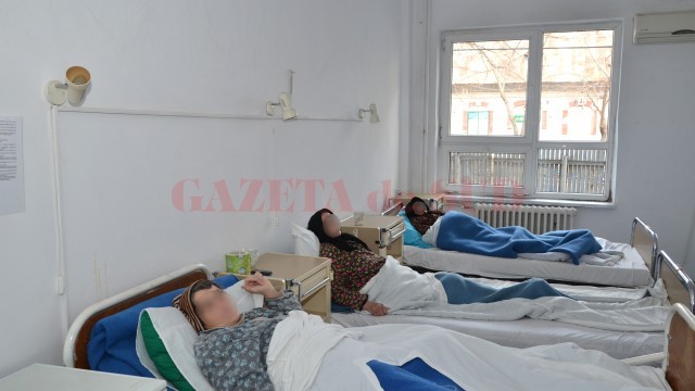 O alternativă pentru pacienții care au nevoie de îngrijire medicală permanentă sunt serviciile la domiciliu (Foto: Arhiva GdS)