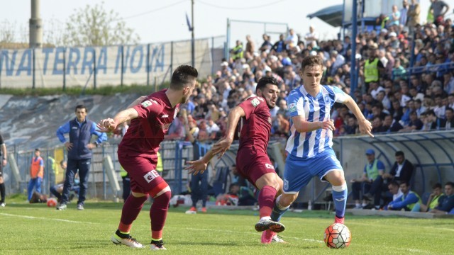 Bogdan Vătăjelu nu este mulțumit de remiza cu CFR Cluj și speră că el și colegii săi vor recupera punctele etapa viitoare, la Ploiești (Foto: Alexandru Vîrtosu)