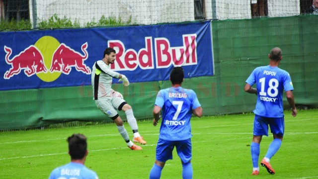 Portarul Calancea este singura noutate din lotul Craiovei până acum (Foto: csuc.ro)