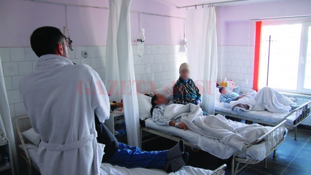 Aproximativ 72.000 de români suferă de Parkinson, iar în acest moment nu au acces la medicamente vitale (Foto: Asociaţia AntiParkinson)