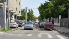 Autoritățile spun că strada Matei Millo va intra prima la asfaltare, dintre cele decopertate