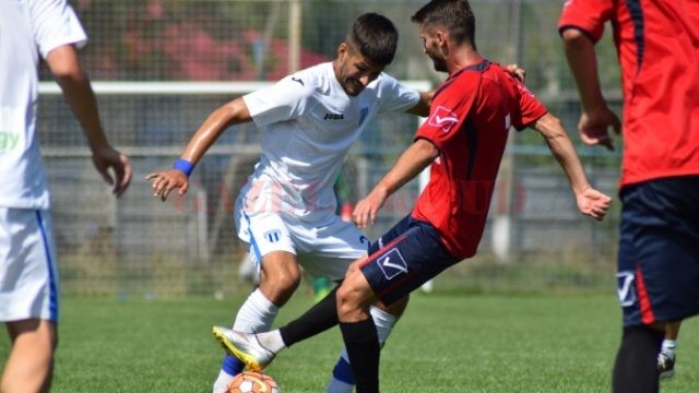 Paul Hodea şi colegii săi au pierdut în faţa lui Dănuţ Stancu şi ceilalţi podăreni (foto: csuc.ro)