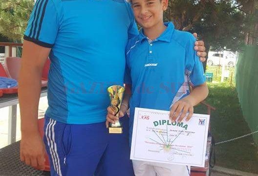 Alex Coman alături de antrenorul său de la CSM Craiova, Alex Banciu