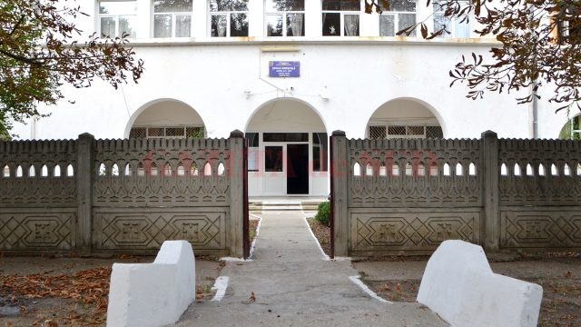 Școala gimnazială Dioști, una dintre unitățile școlare din Dolj unde elevii învață în clase cu predare în regim simultan
