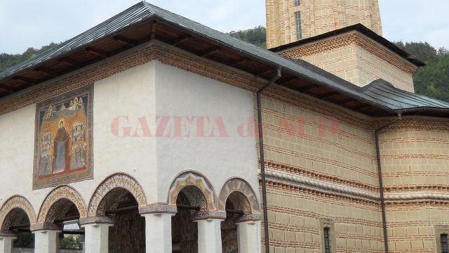 Mănăstirea Polovragi