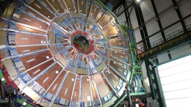 Procesul de fuziune nucleară presupune obţinerea unei temperaturi extrem de mari, de cel puţin 100 de milioane de grade Celsius (Foto: www.businessmagazin.ro)