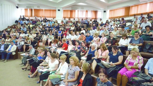 Miercuri are loc prima probă din cadrul concursului de ocupare a funcțiilor de director și director adjunct din unitățile de învățământ din Dolj (Foto: arhiva GdS)