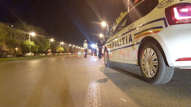 Polițiștii doljeni spun că au dat aproape 500 de amenzi în urma acțiunilor făcute la sfârșitul săptămânii trecute (Foto: IPJ Dolj)