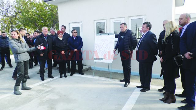 Inaugurat cu surle şi trâmbiţe, sistemul de apă şi canalizare din Băileşti are încă probleme (Foto: arhiva GdS)