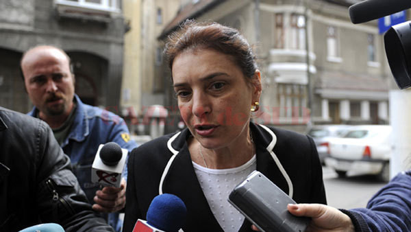Tribunalul Dolj a hotărât, ieri, ca Maria Schutz să execute în total 13 ani și opt luni de închisoare (Foto: mediafax.ro)