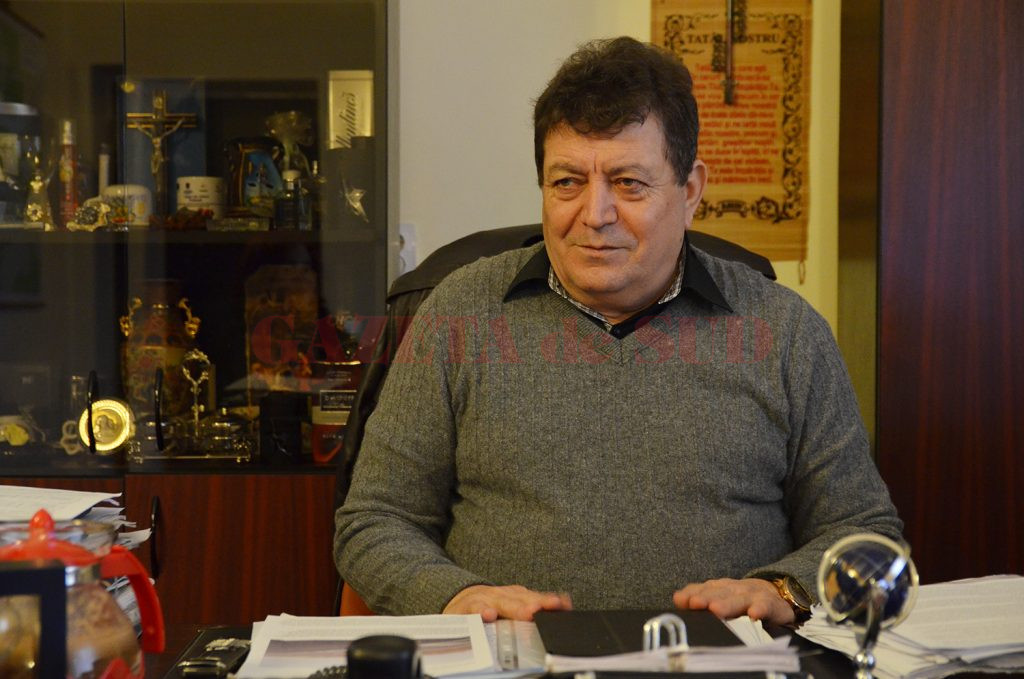 Procurorii anticorupție susțin că primarul din Podari a retrocedat abuziv un teren din comuna pe care o conduce încă din 1990