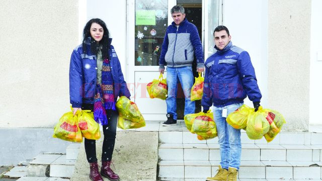 Reprezentanţii Civitas au fost părtaşi la campania „Colorează ŞI TU viața unui copil“ (Foto: Bogdan Grosu)