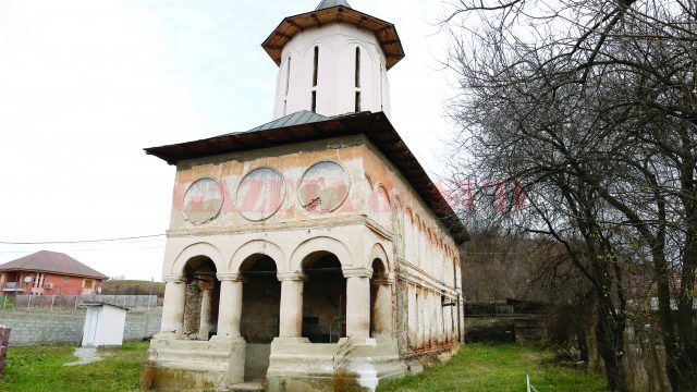 Biserica Sfântul Ioan Botezătorul, veche de peste 200 de ani (Foto: Lucian Anghel)