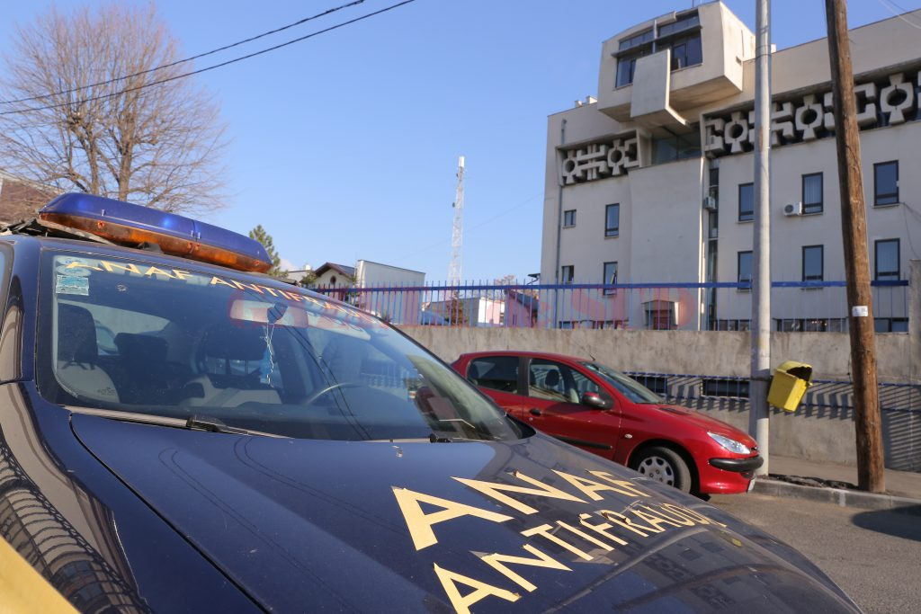 Antifrauda a controlat Mitropolia Olteniei la solicitarea DNA, potrivit unor surse