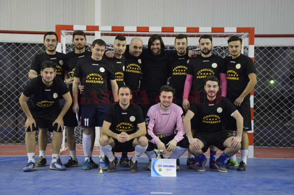 Echipa Friends a practicat cel mai frumos şi eficient fotbal la sală(Foto: Alexandru Virtosu)