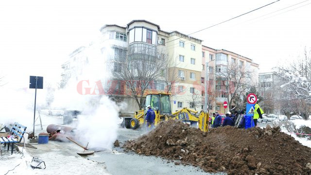 Avarie produsă la conductele CEO în Valea Roșie (Foto: Lucian Anghel)