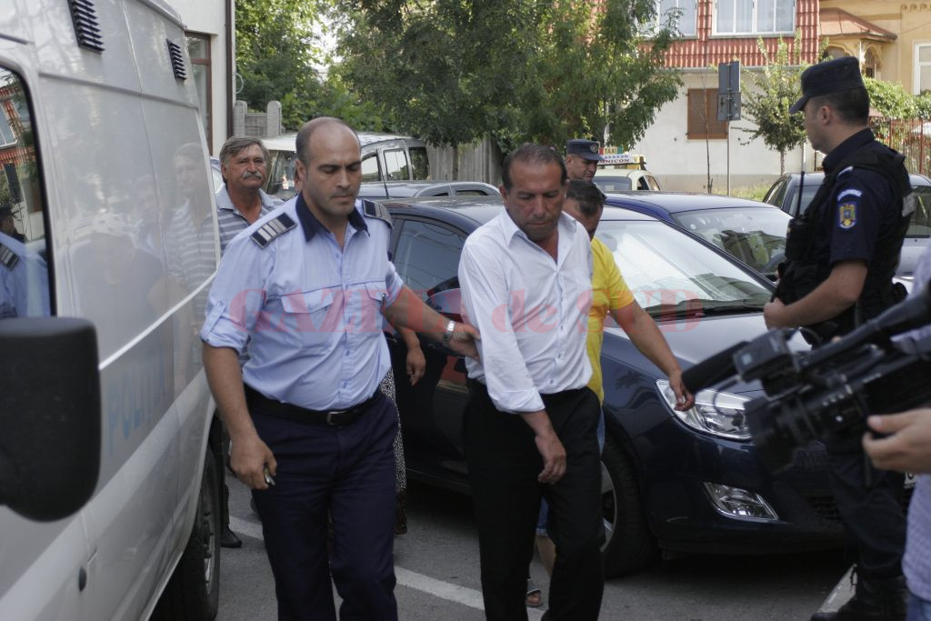 Constantin Coman a făcut afaceri asemănătoare și cu foștii primari din Calafat și Țuglui