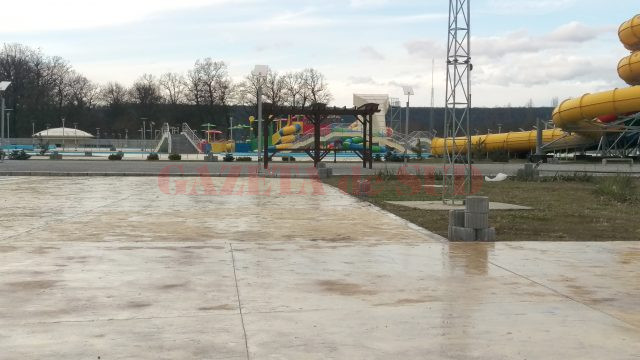 Complexul de agrement acvatic din Parcul Tineretului este executat în proporție de 90% (Foto: Marian Apipie)