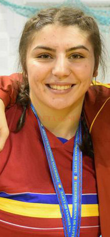Alexandra yiar
