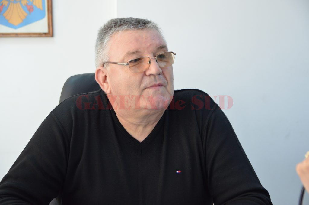 Cristinel Călugăru, director adjunct al Direcţiei pentru Agricultură Dolj, susţine că unele dintre tarifele pe care trebuie să le plătească fermierii sunt mai mici decât cele de anul trecut