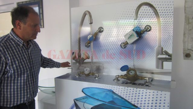 Costurile apometrelor cu transmisie prin unde radio diferă în funcție de firma producătoare și, mai ales, de clasa de precizie în care acestea se încadrează