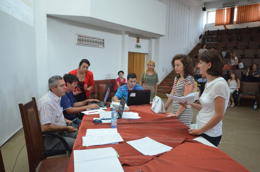 Următoarea ședință publică va fi pe 25 aprilie, când se va face repartizarea cadrelor didactice care vor să se pretransfere