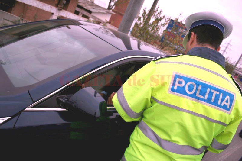 Potrivit anchetatorilor, doljeanul de 26 de ani a rămas fără permis pe 28 aprilie, după ce a fost prins conducând sub influența băuturilor alcoolice.