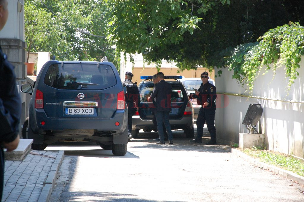 În iulie 2015, procurorii bucureșteni au descins la UMF Craiova și au chemat la audieri peste 70 de martori și suspecți (Foto: Arhiva GdS)