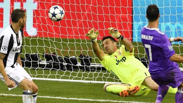 Cristiano Ronaldo l-a învins de două ori pe legendarul Buffon (Foto: uefa.com)