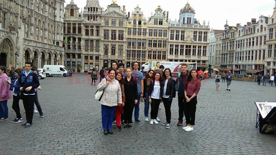 Elevii au mers pentru câteva zile la Bruxelles 