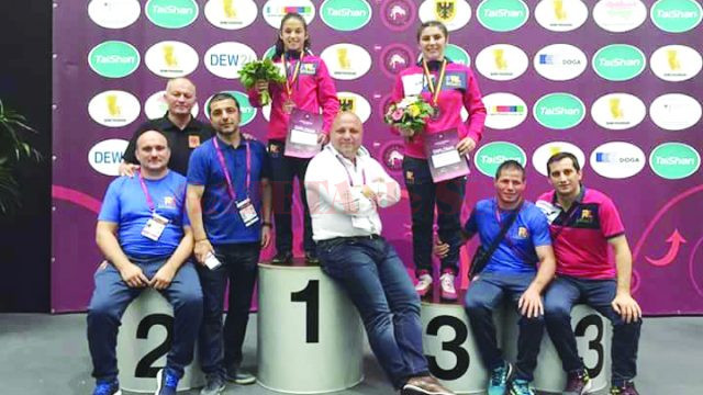 Ştefania Priceputu a devenit campioană, iar Alexandra Anghel a cucerit medalie de bronz