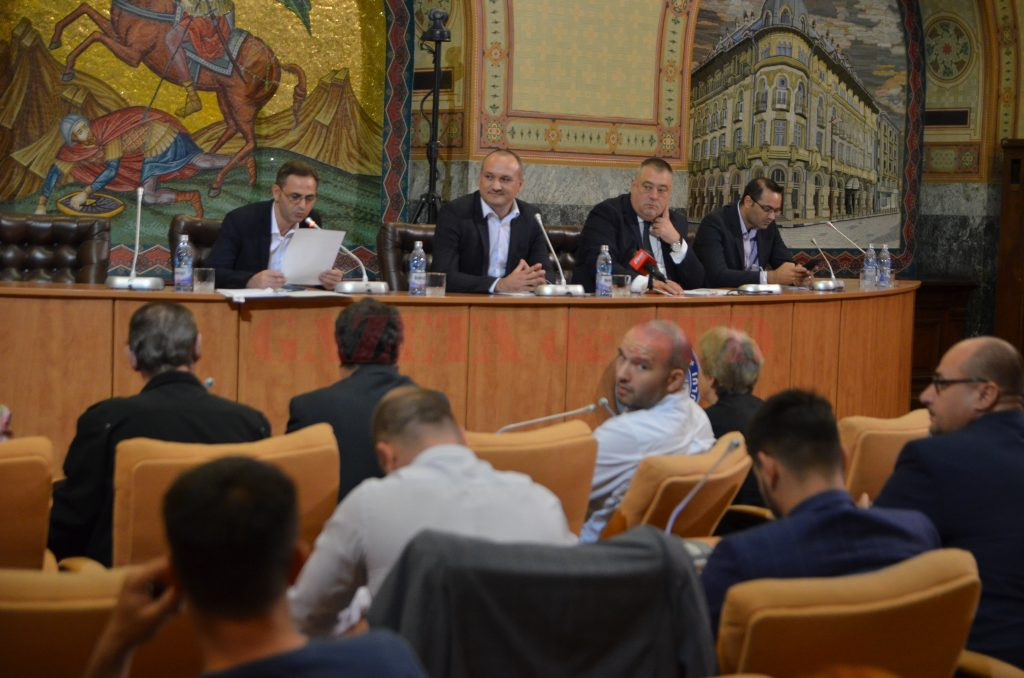 Consilierii locali au votat ieri, în unanimitate, rectificarea bugetului de venituri și cheltuieli al Craiovei