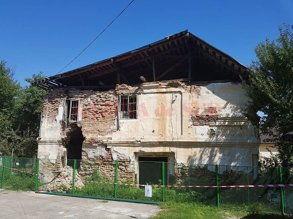 Casa „Moangă“ de la Săcelu