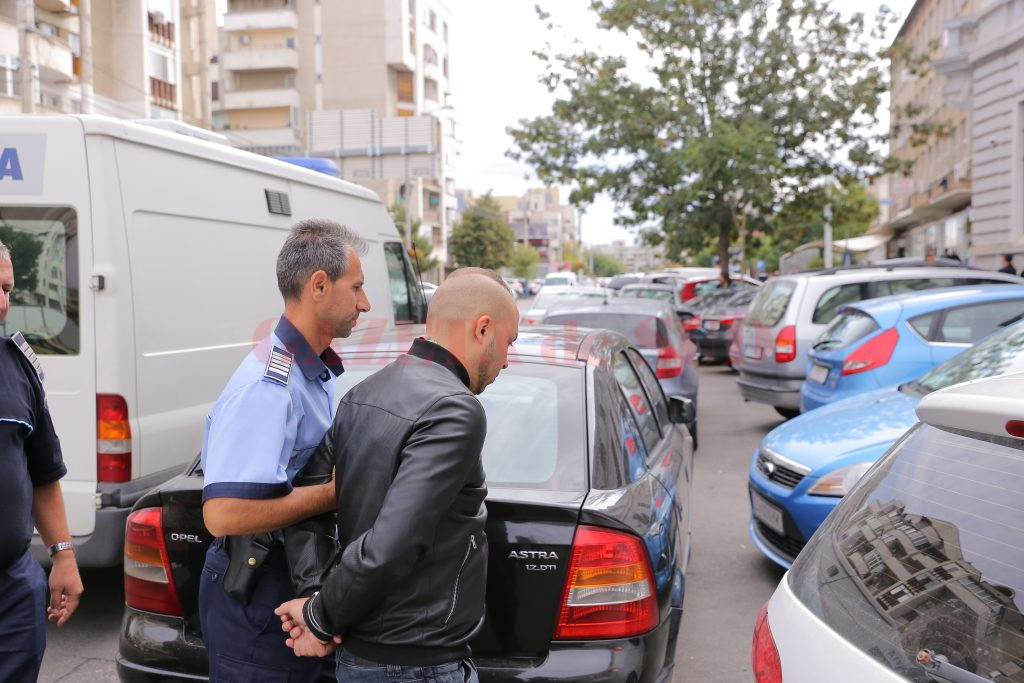 Grigorie a fost arestat preventiv la sfârșitul săptămânii trecute, mandatul de arestare fiind emis de Judecătoria Craiova