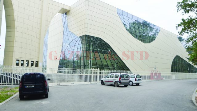 Water Park-ul Craiovei, pustiu în perioada sezonului rece, consumă lunar sume importante de la bugetul local