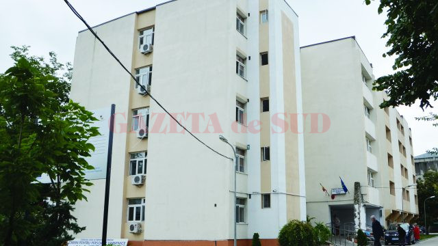 Căminul pentru persoane vârstnice Craiova funcționează după vechea autorizație de securitate la incendiu, obținută înainte de modificarea legislației