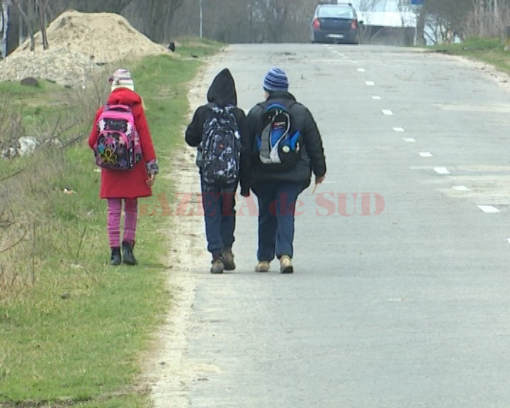 Elevii din Dolj nu vor primi nici burse sociale dacă primăriile nu au buget