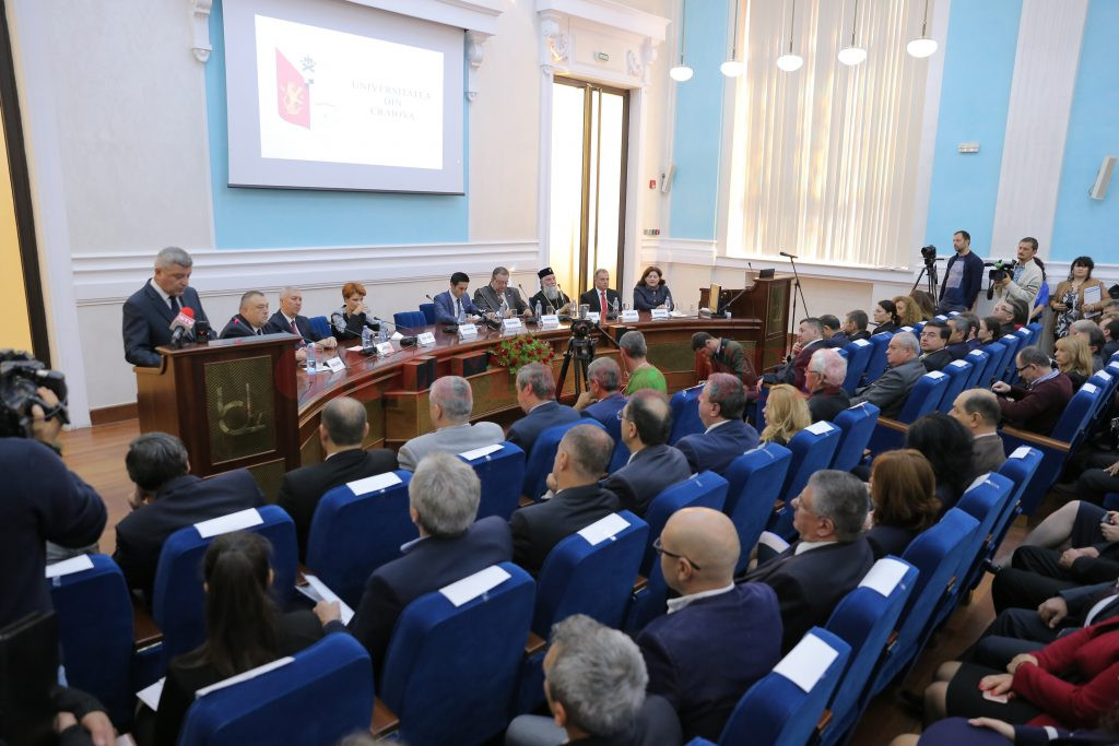 Universitatea din Craiova a declarat deschis noul an academic 2017-2018