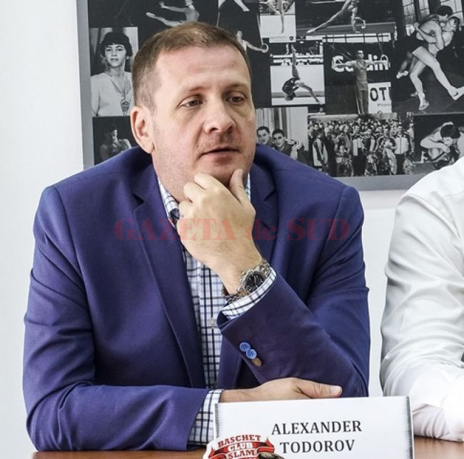 Alexander "Aco" Todorov antrenează de scurt timp echipa craioveană