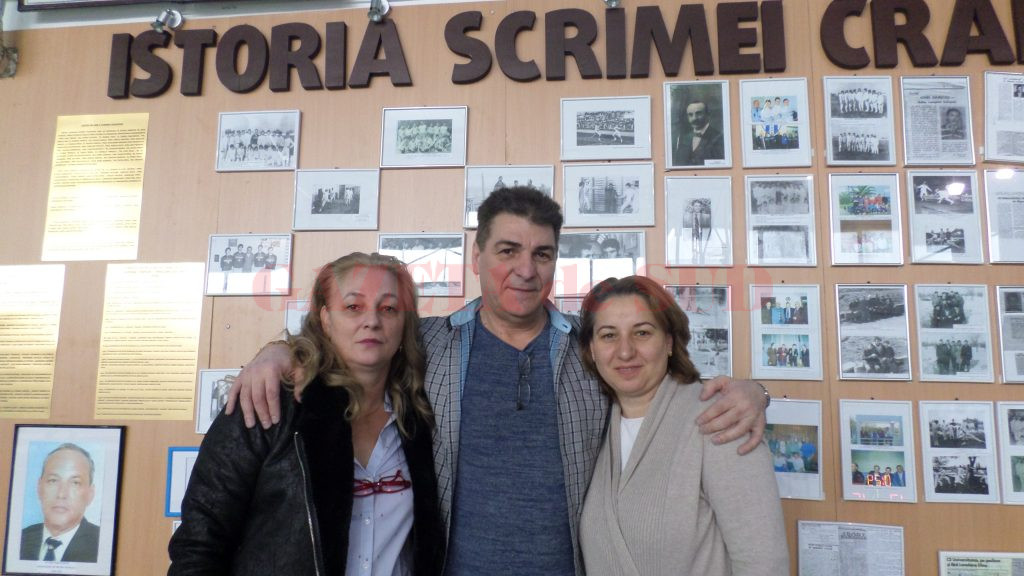 Daniel Hondor, în vizită la sala de scrimă de la LPS „Petrache Trișcu” (foto: Daniela Mitroi-Ochea)
