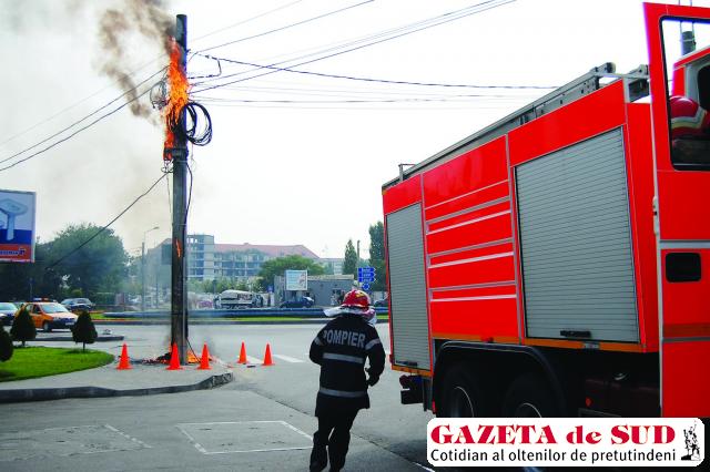 Cablurile de pe stâlpi, un real pericol