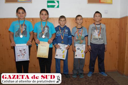 Cinci dintre judoka din Galicea Mare sunt campioni, deşi au doar vârste de 9 şi 11 ani