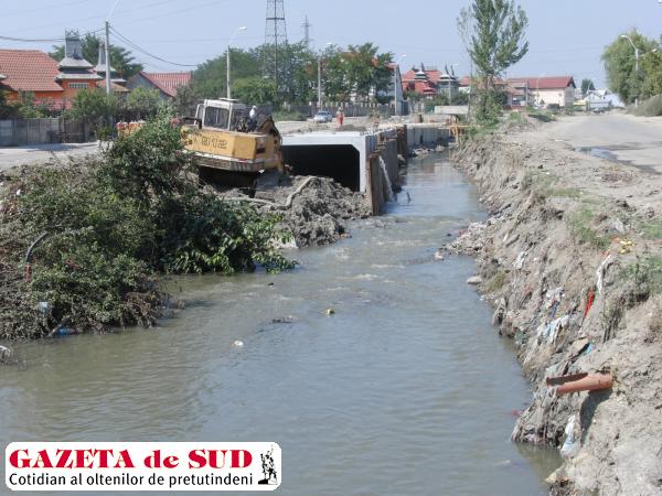 Canalul colector de pe strada Râului/foto arhica GdS