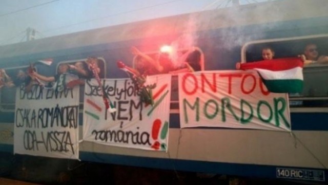 Fanii maghiari au făcut scandal în Halta Banu Mărăcine (Foto: adevarul.ro)